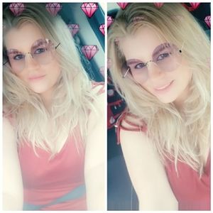 Meet your Posher, Collini